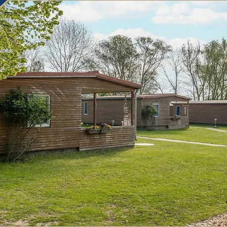 Apartment Bungalow 1 *